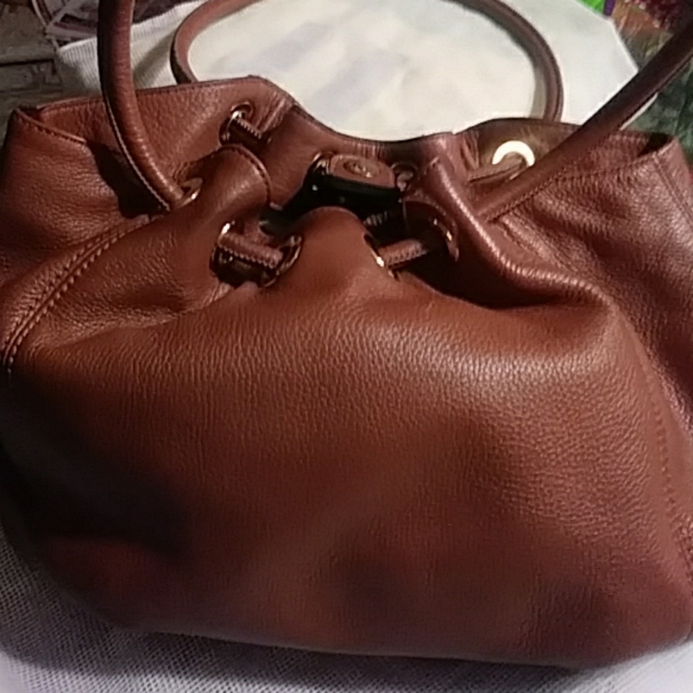 👜 {Michael Kors} brown bag👜 - Picture 4 of 5